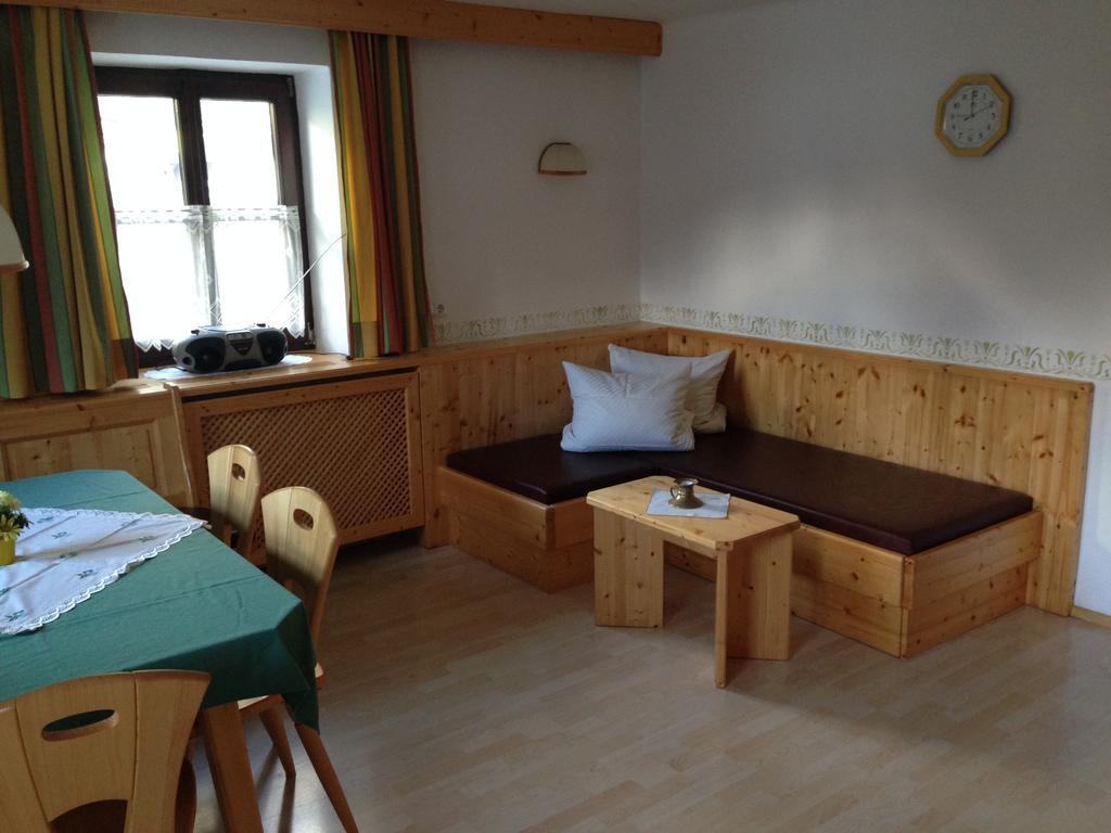 Auenhof Apartment Gschnitz Phòng bức ảnh